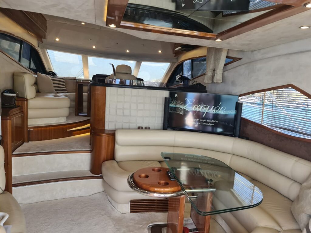 yachts mykonos - lady j yacht - concierge