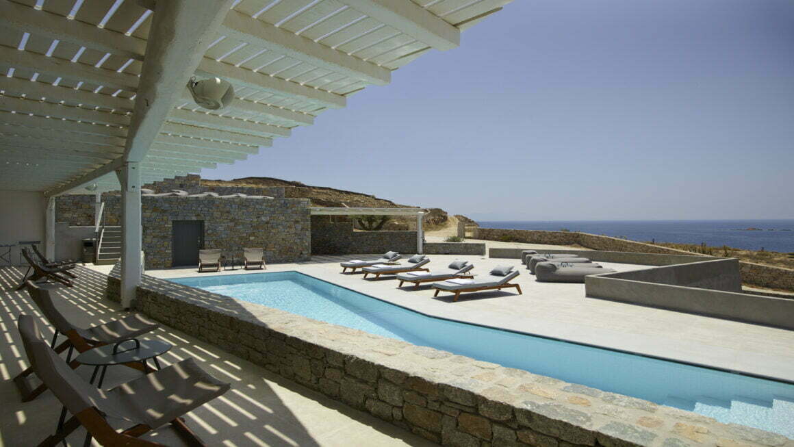 Blue Sapphire - top villa Mykonos pool - billionaire club mykonos concierge 8