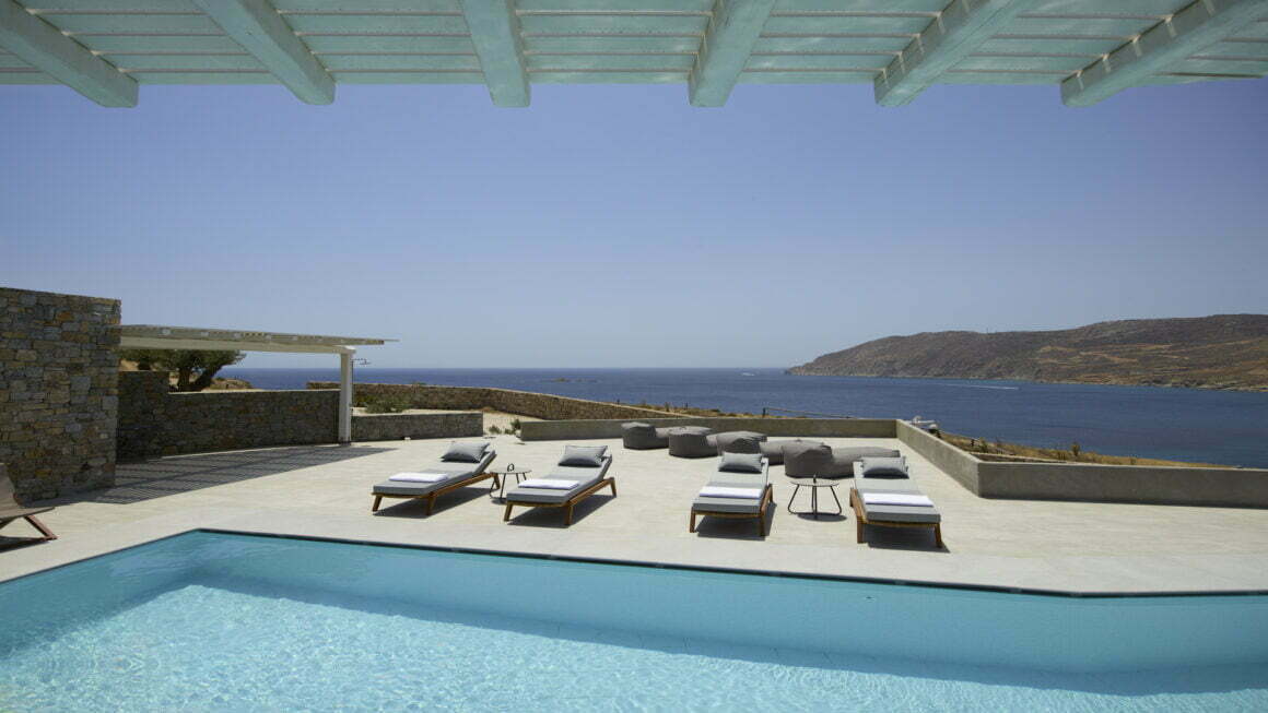 Blue Sapphire - top villa Mykonos pool - billionaire club mykonos concierge 9