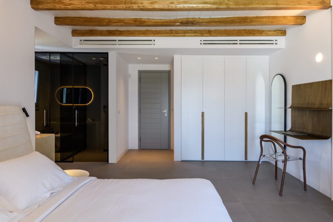luxury villas mykonos - millionaires villa - billionaire club interior villa - bed