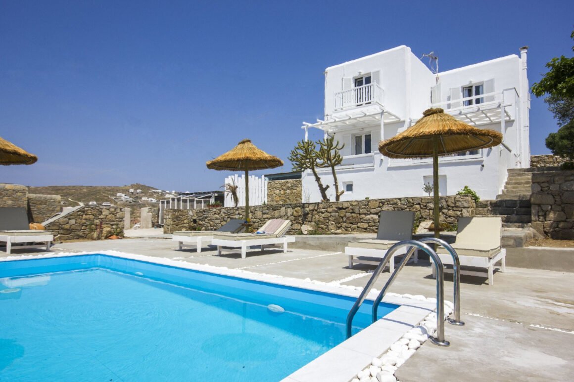 mykonos villa thalassa - billionaire club - pool