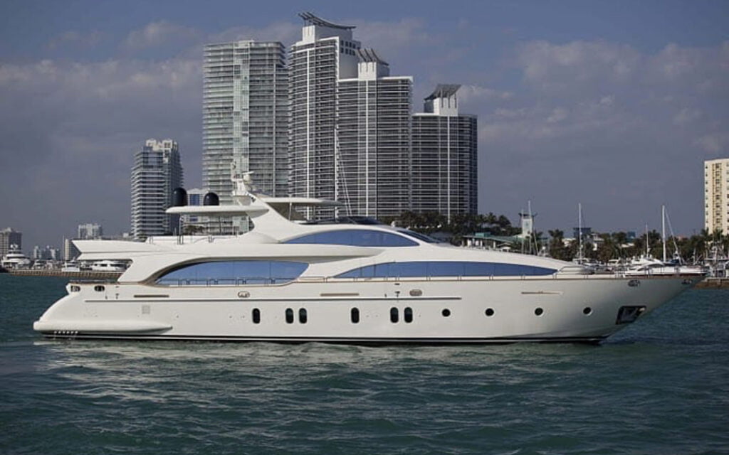 azimut 116 - yachts miami luxury