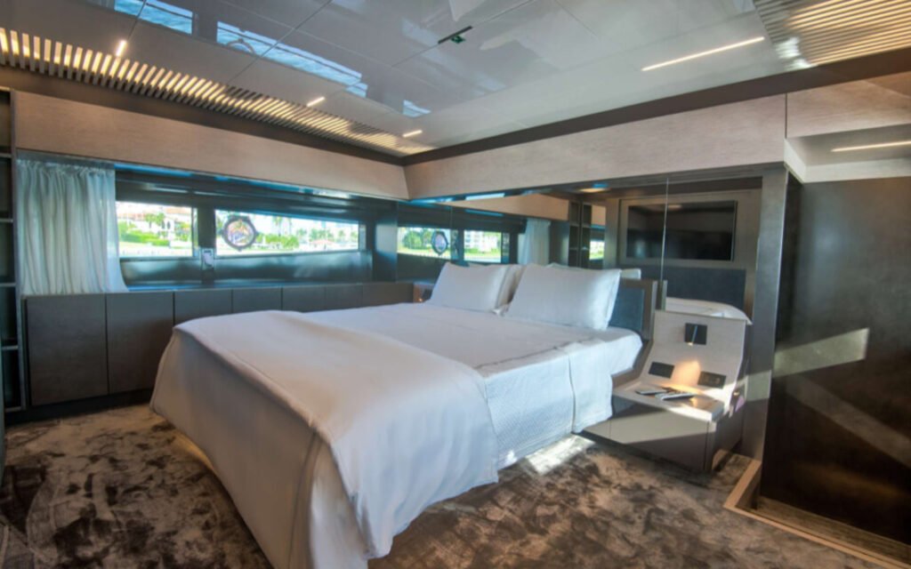 ferretti 94 - mega yachts miami - billionaire club miami luxurious usa bedroom