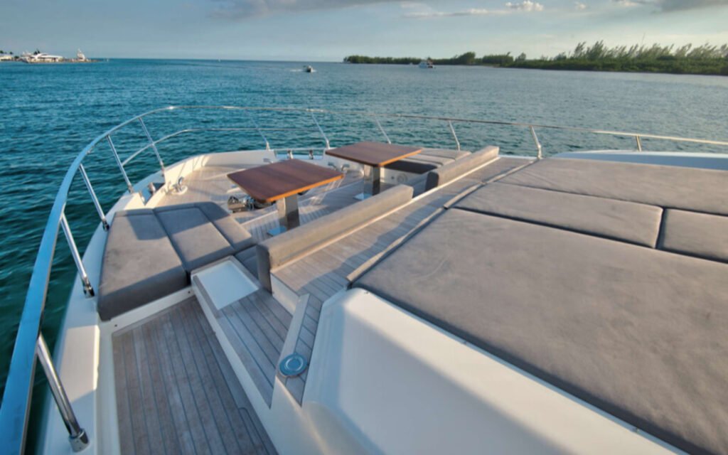 ferretti 94 - mega yachts miami - billionaire club miami luxurious usa