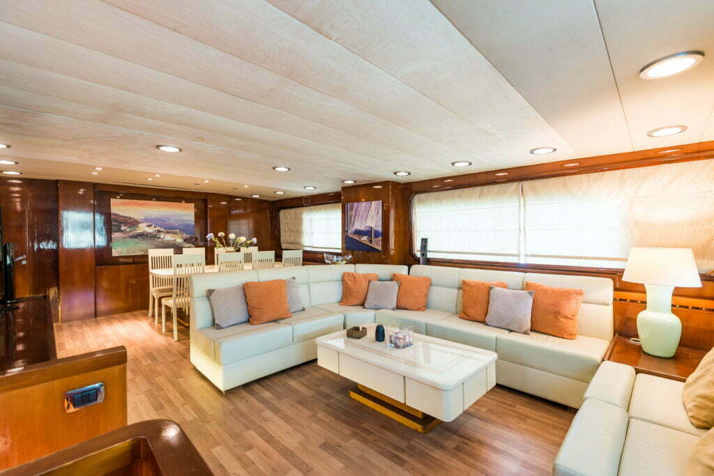 luxurious yachts mykonos - charter a yacht - cantieri di pisa- billionaire club mykonos concierge #67