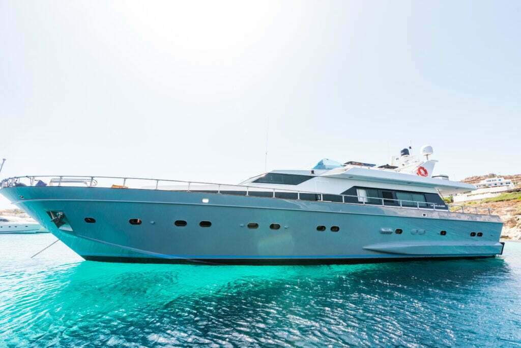 luxurious yachts mykonos - charter a yacht - cantieri di pisa- billionaire club mykonos concierge #61