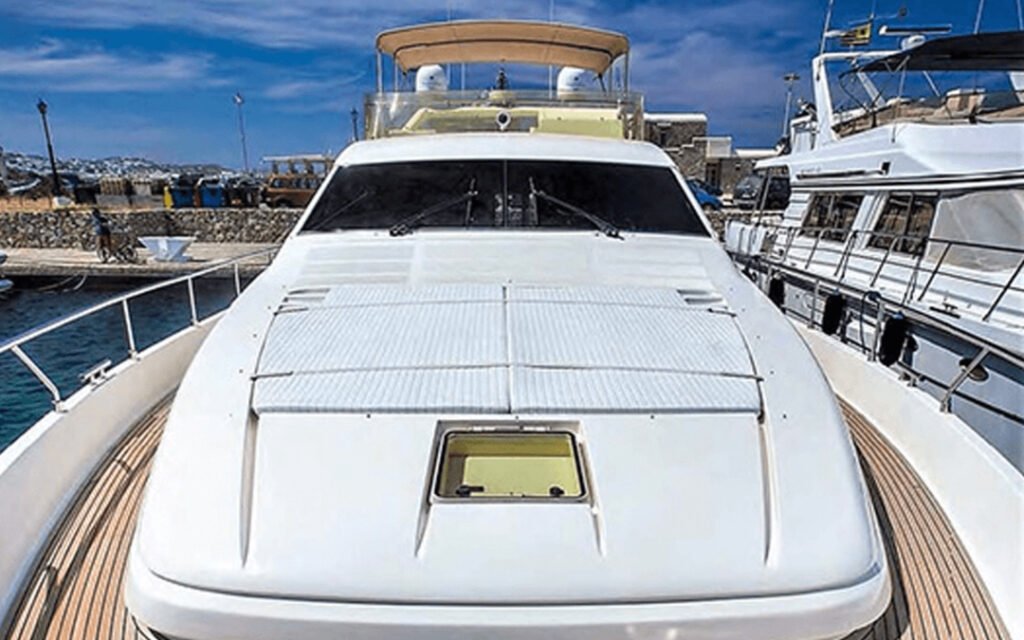 ferretti - rent best yachts in mykonos 2