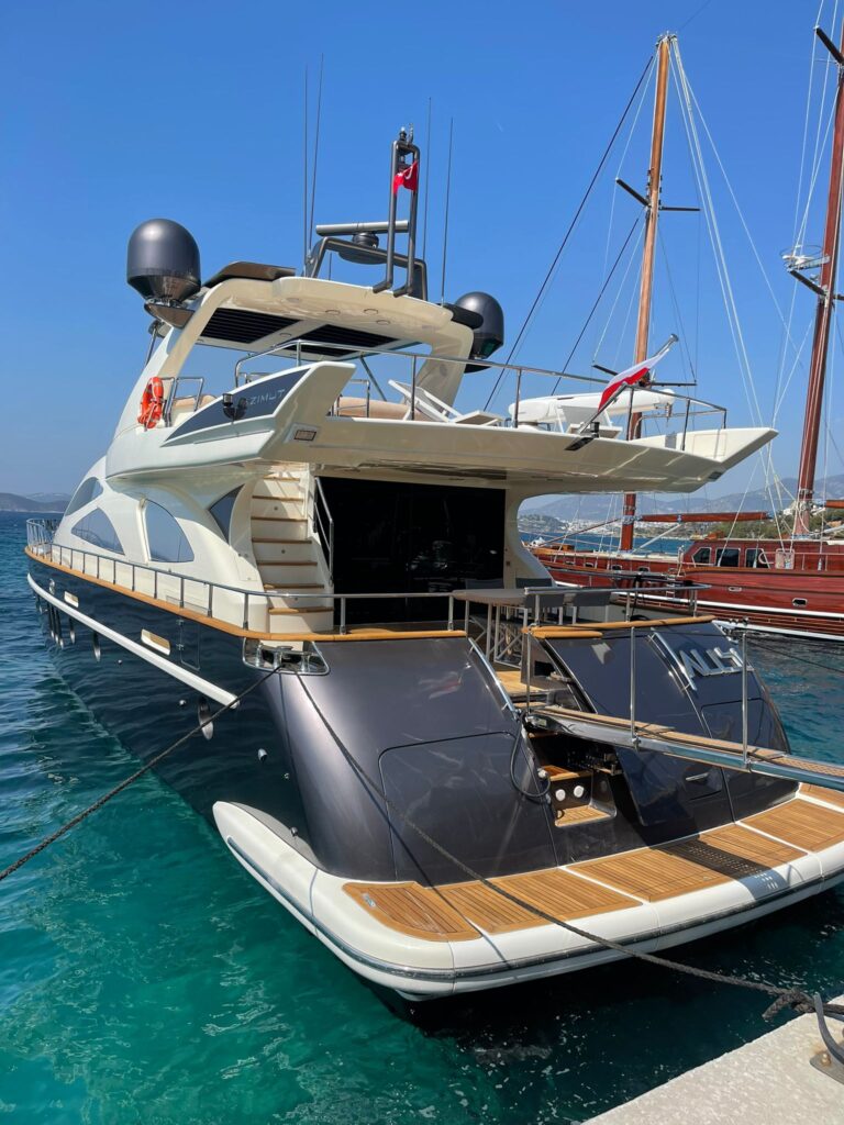 mega luxury yachts mykonos - billionaire lifestyle mykonos greece 1