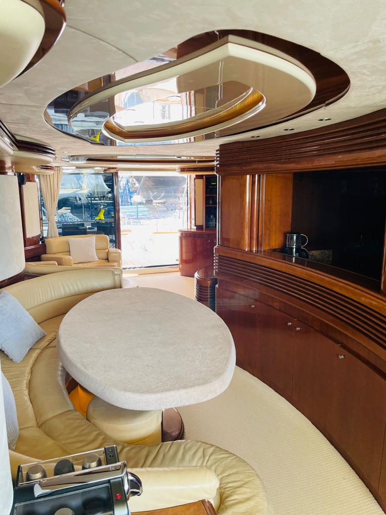luxury yachts mykonos - billionaire lifestyle mykonos 8