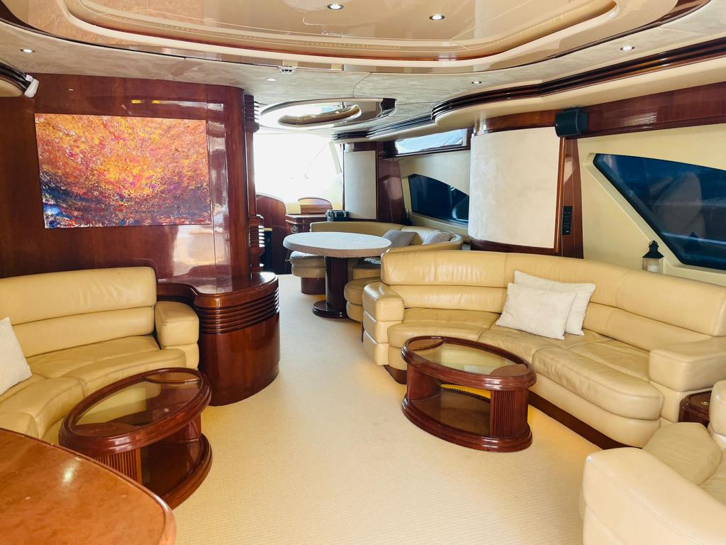 luxury yachts mykonos - billionaire lifestyle mykonos 11