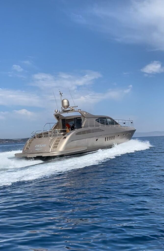 zeus yacht mykonos - billionaires club yachts - luxury yachting mykonos